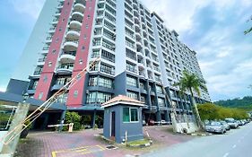 Century Suria Aparment Langkawi by Zervin